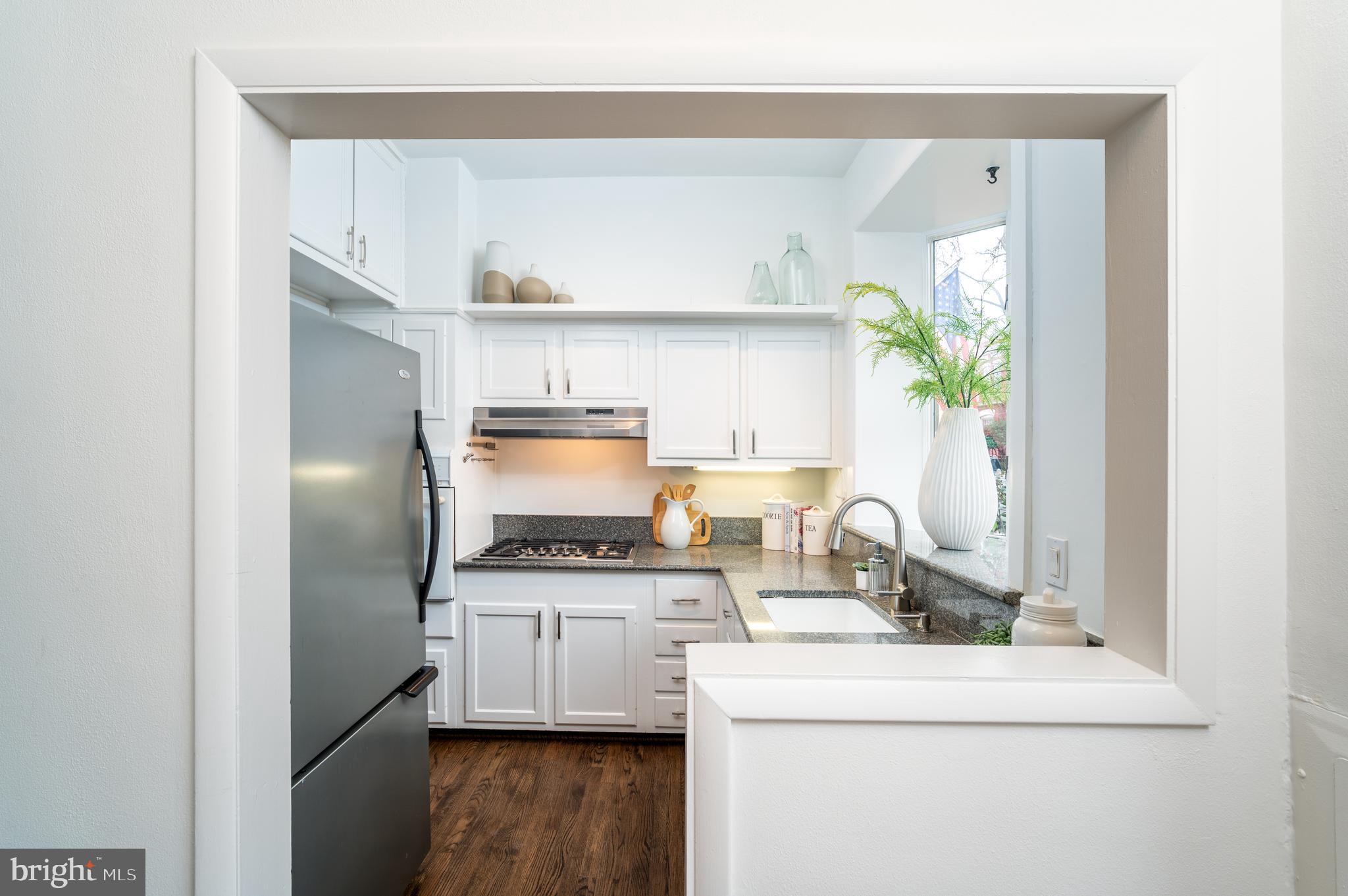 130 Duddington Place Southeast Washington, DC 20003 - Photo 5 of 27