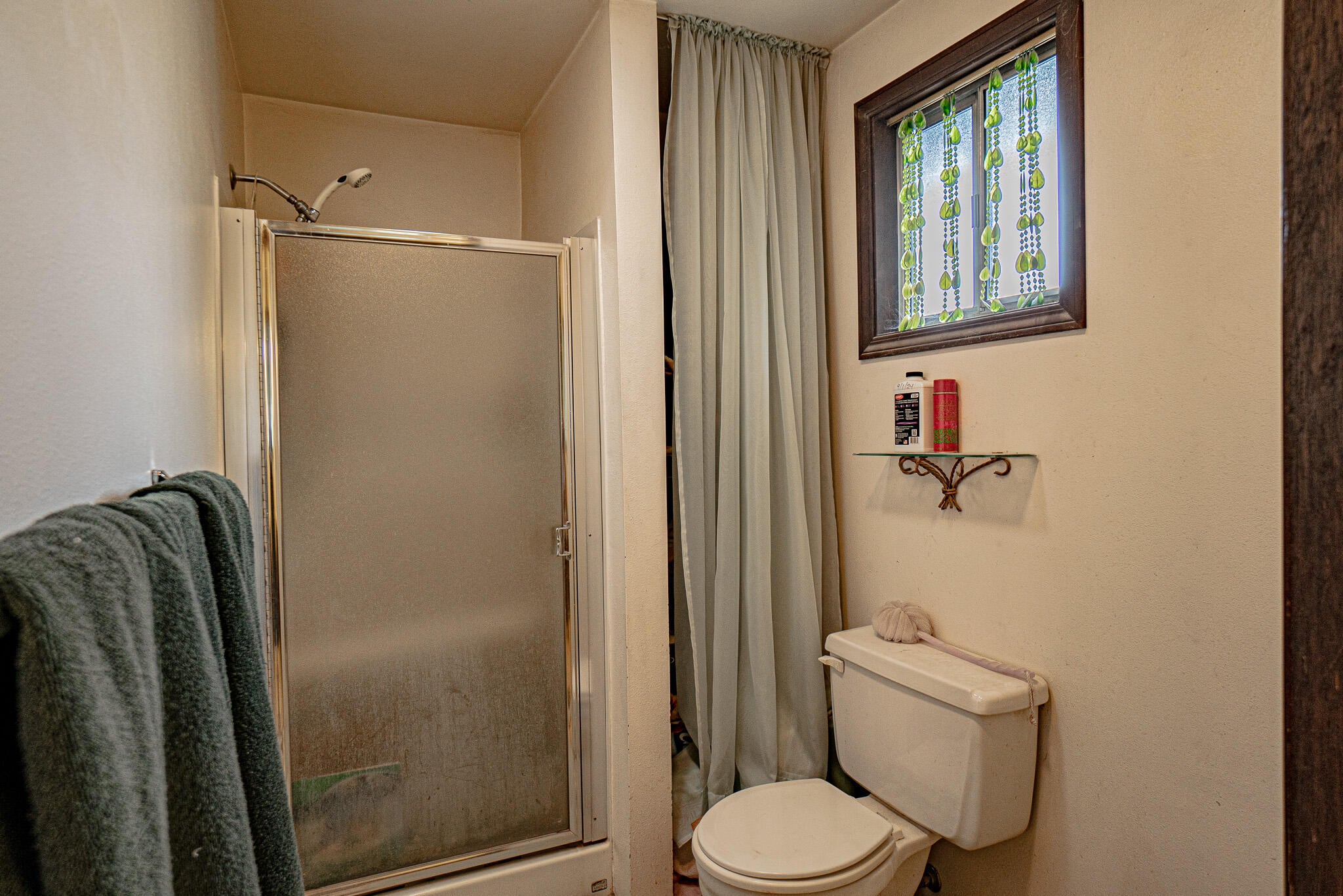5275 Gebhard Road Central Point, OR 97502 - Photo 14 of 22 DSC04212-HDR