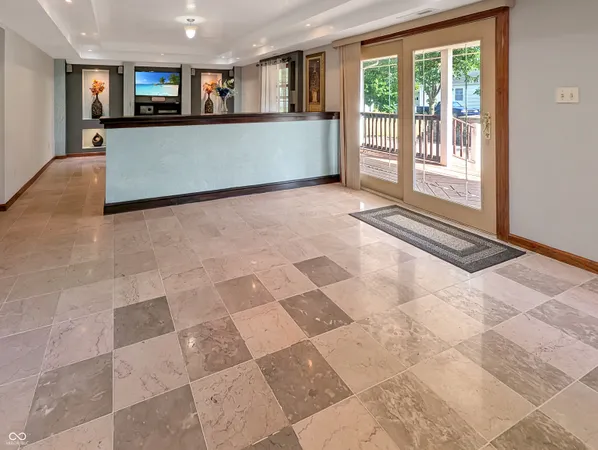 $427,900 | 401 Knox Street, Frankfort, IN 46041