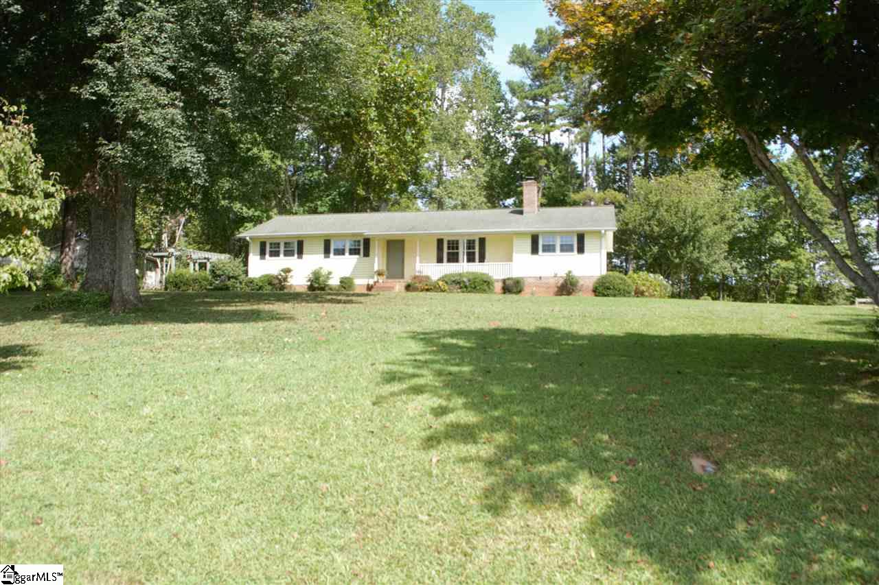 457 Old Fox Squirrel Ridge Road Pickens, SC 29671 - Photo 1 of 24