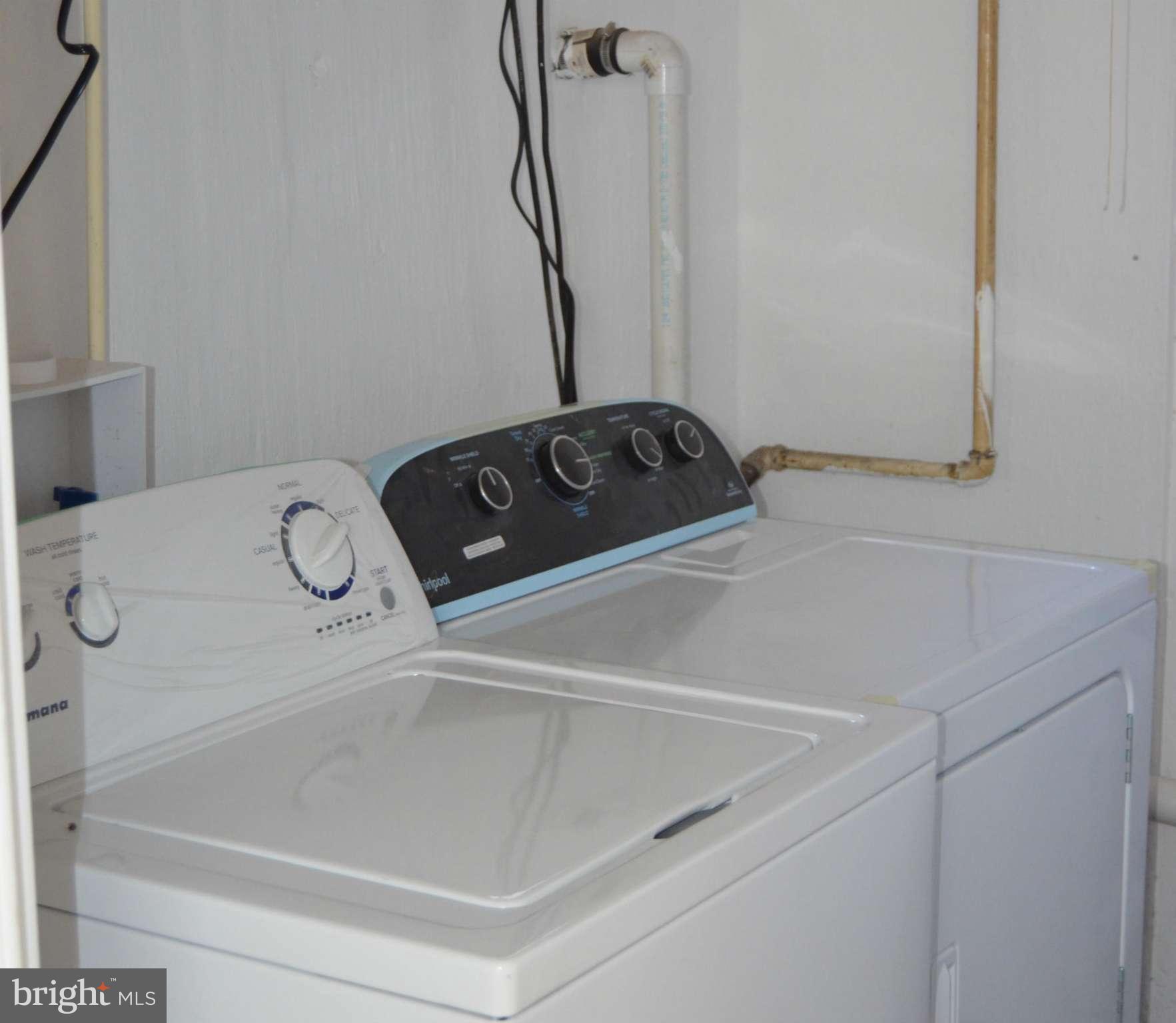 2826 Plainfield Road Baltimore, MD 21222 - Photo 22 of 24 View/washer /dryer