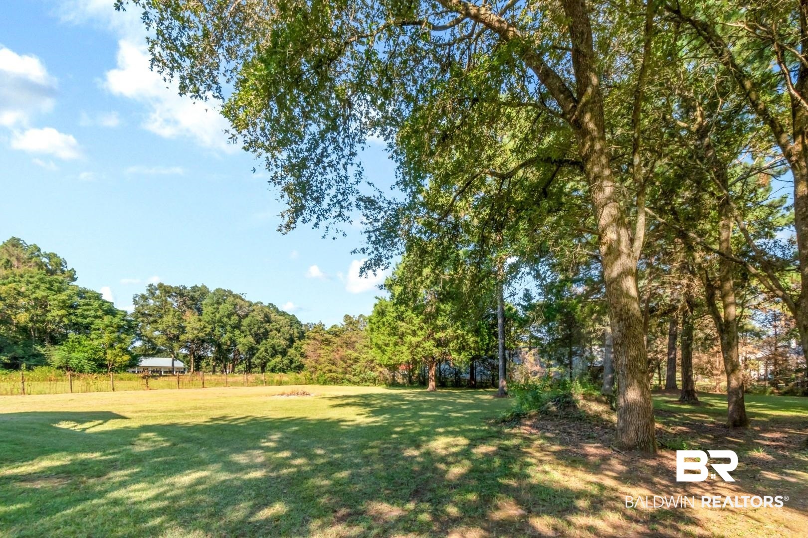 1360 Dykes Road North Mobile, AL 36608 - Photo 38 of 40 View of grassy yard