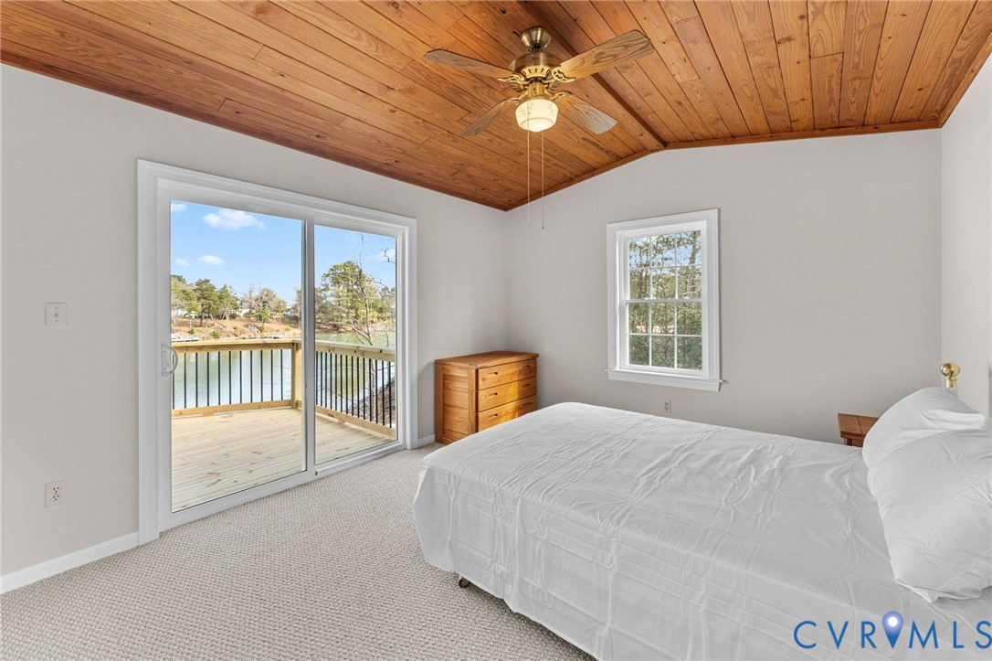 483 Mechams Cove Road Topping, VA 23169 - Photo 14 of 38