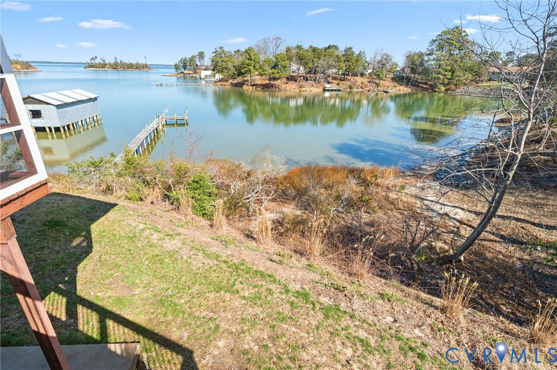 483 Mechams Cove Road Topping, VA 23169 - Photo 34 of 38