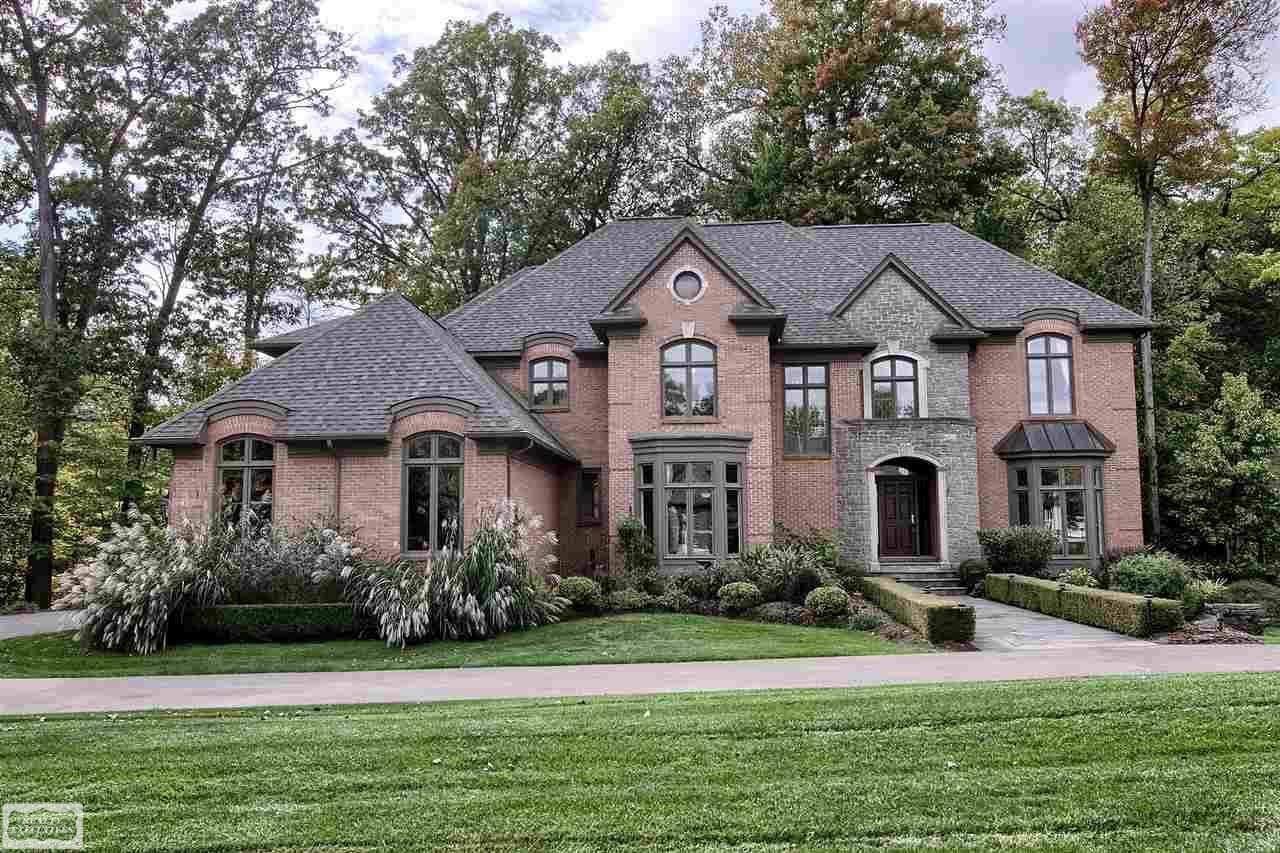 1589 Scenic Hollow Rochester Hills, MI 48306 - Photo 1 of 52