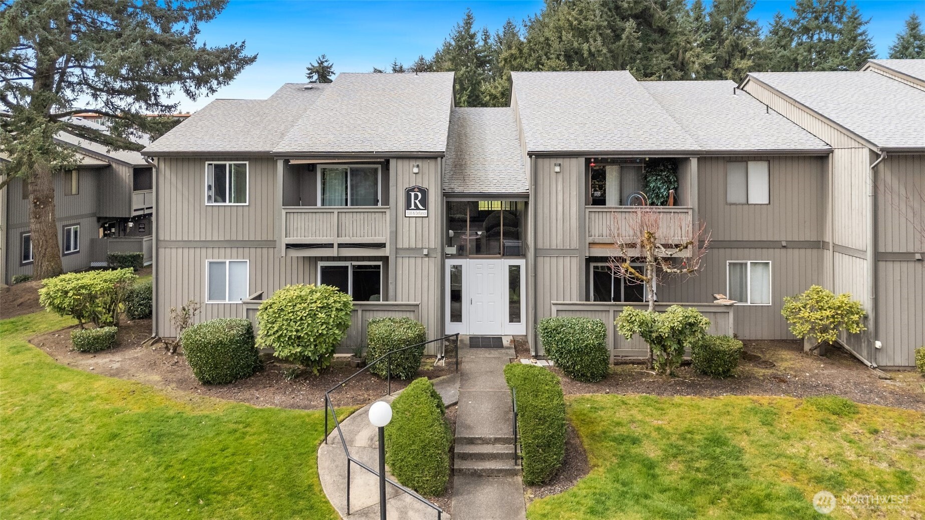 1506 North Defiance Street, Unit R102 Tacoma, WA 98406 - Photo 2 of 22