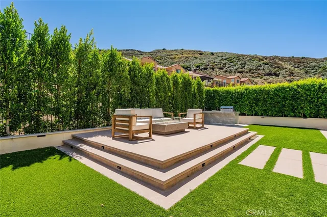 $1,655,000 | 8256 Clear Sky Way, West Hills, CA 91304