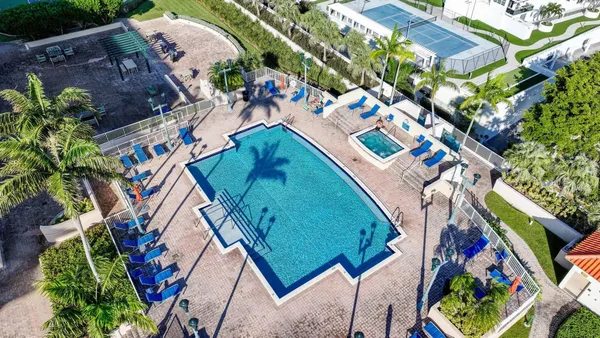 $739,000 | 3020 Northeast 32nd Avenue, Unit 1512, Fort Lauderdale, FL 33308