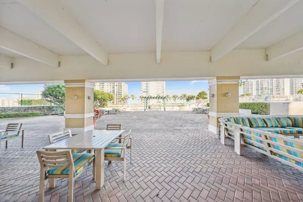 $739,000 | 3020 Northeast 32nd Avenue, Unit 1512, Fort Lauderdale, FL 33308