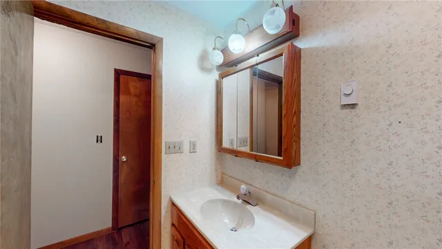 $250,000 | 31 Club View Drive, Bath, NY 14810