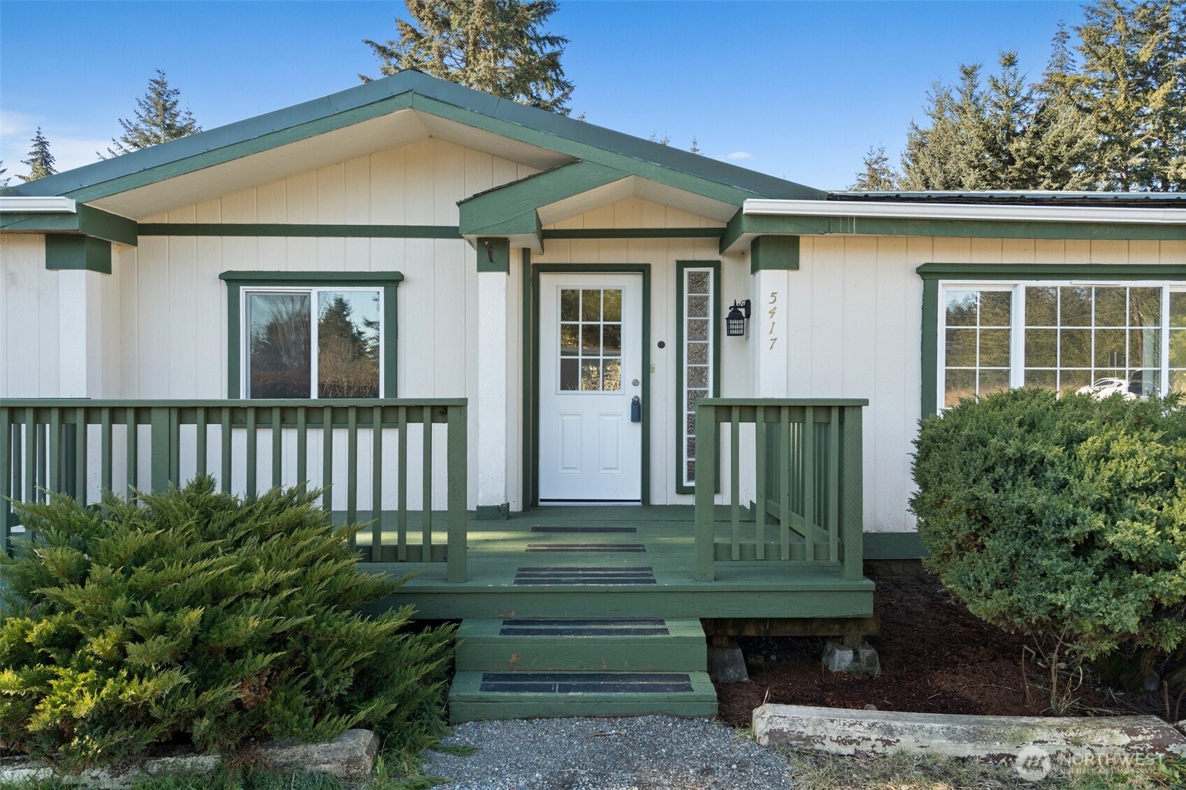 5417 188th Avenue Southwest Rochester, WA 98579 - Photo 2 of 32