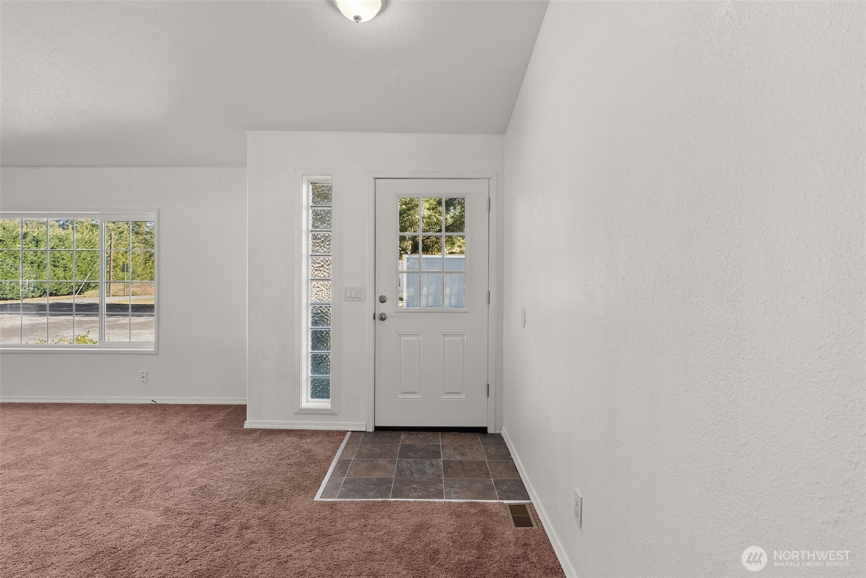 5417 188th Avenue Southwest Rochester, WA 98579 - Photo 6 of 32