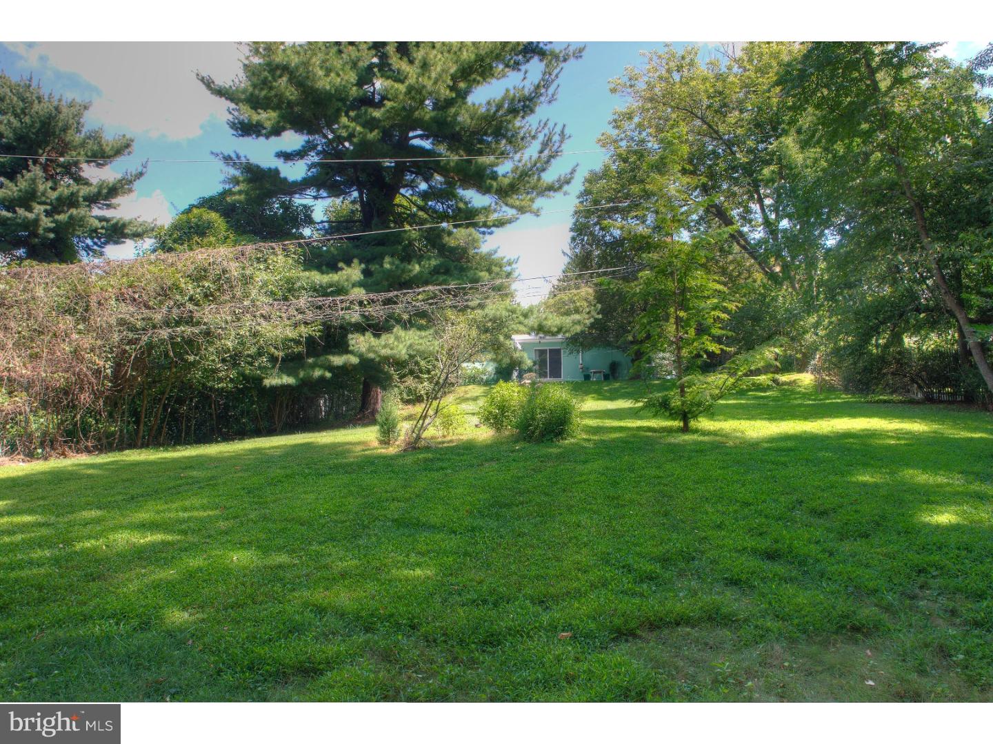 8208 Douglas Road Glenside, PA 19038 - Photo 15 of 17 Back Yard