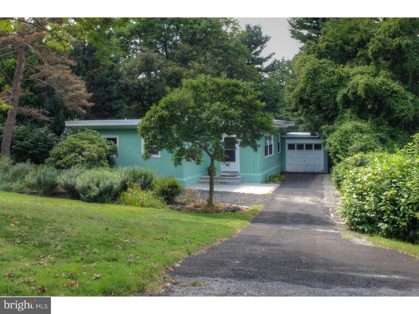 8208 Douglas Road Glenside, PA 19038 - Photo 17 of 17 Exterior Front