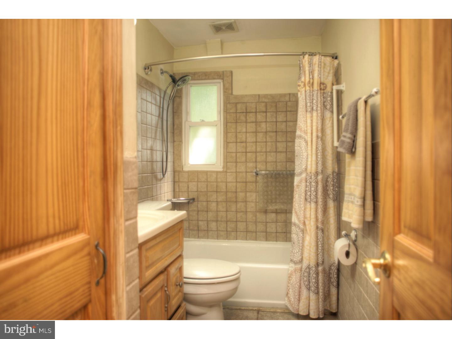8208 Douglas Road Glenside, PA 19038 - Photo 9 of 17 Bathroom