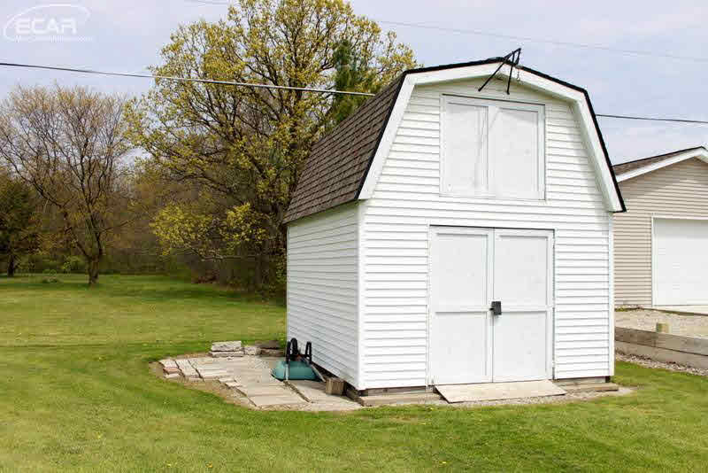 8270 Calkins Road Flint, MI 48532 - Photo 27 of 29 21293629-26.JPG