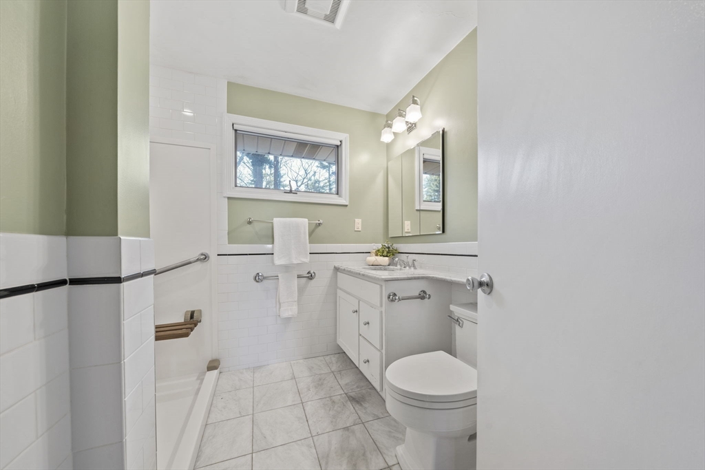 22 Walnut Knolls Canton, MA 02021 - Photo 16 of 25