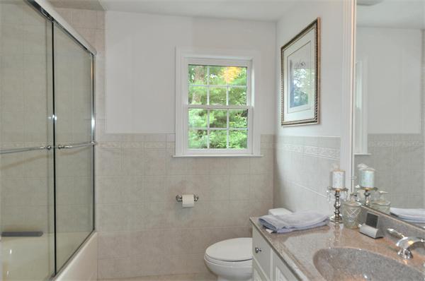 19 Applewood Road Norfolk, MA 02056 - Photo 21 of 25 Gallery Image 21