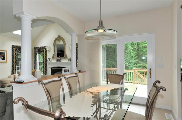 19 Applewood Road Norfolk, MA 02056 - Photo 10 of 25 Gallery Image 10