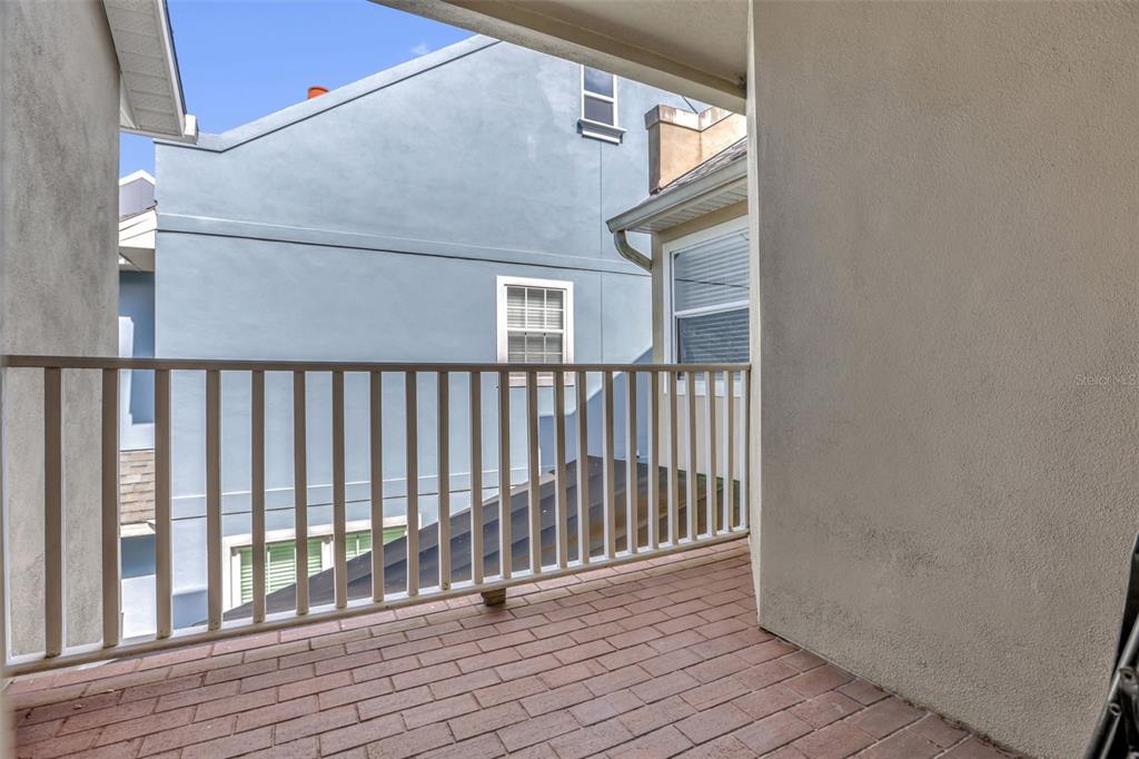 2165 Ridgewood Street Orlando, FL 32803 - Photo 22 of 37 a view of a balcony