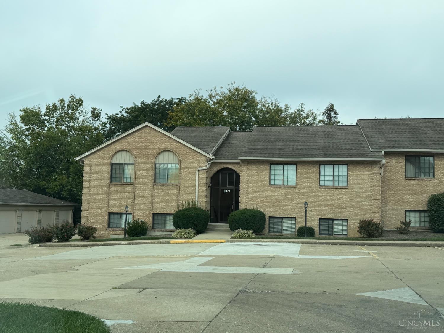 3971 School Section Road, Unit 21 Cincinnati, OH 45211 - Photo 2 of 24 Gallery Image 2