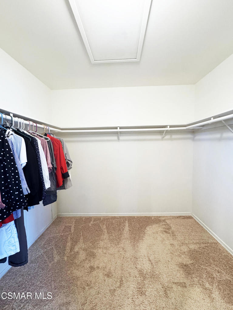 2401 El Portal Way Oxnard, CA 93035 - Photo 20 of 41