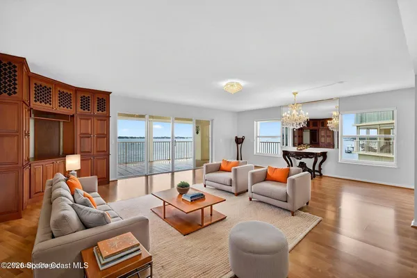 $3,200 | 102 Riverside Drive, Unit 306, Cocoa, FL 32922