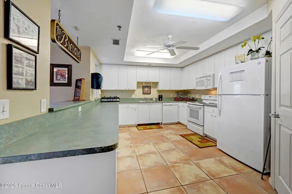 $3,200 | 102 Riverside Drive, Unit 306, Cocoa, FL 32922