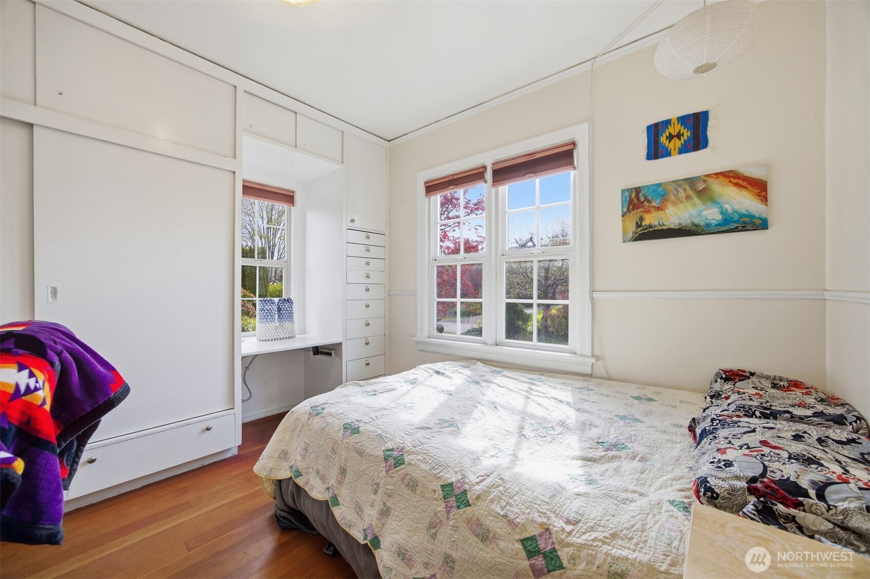 2712 Victor Street Bellingham, WA 98225 - Photo 19 of 40 a bedroom with a bed and a window