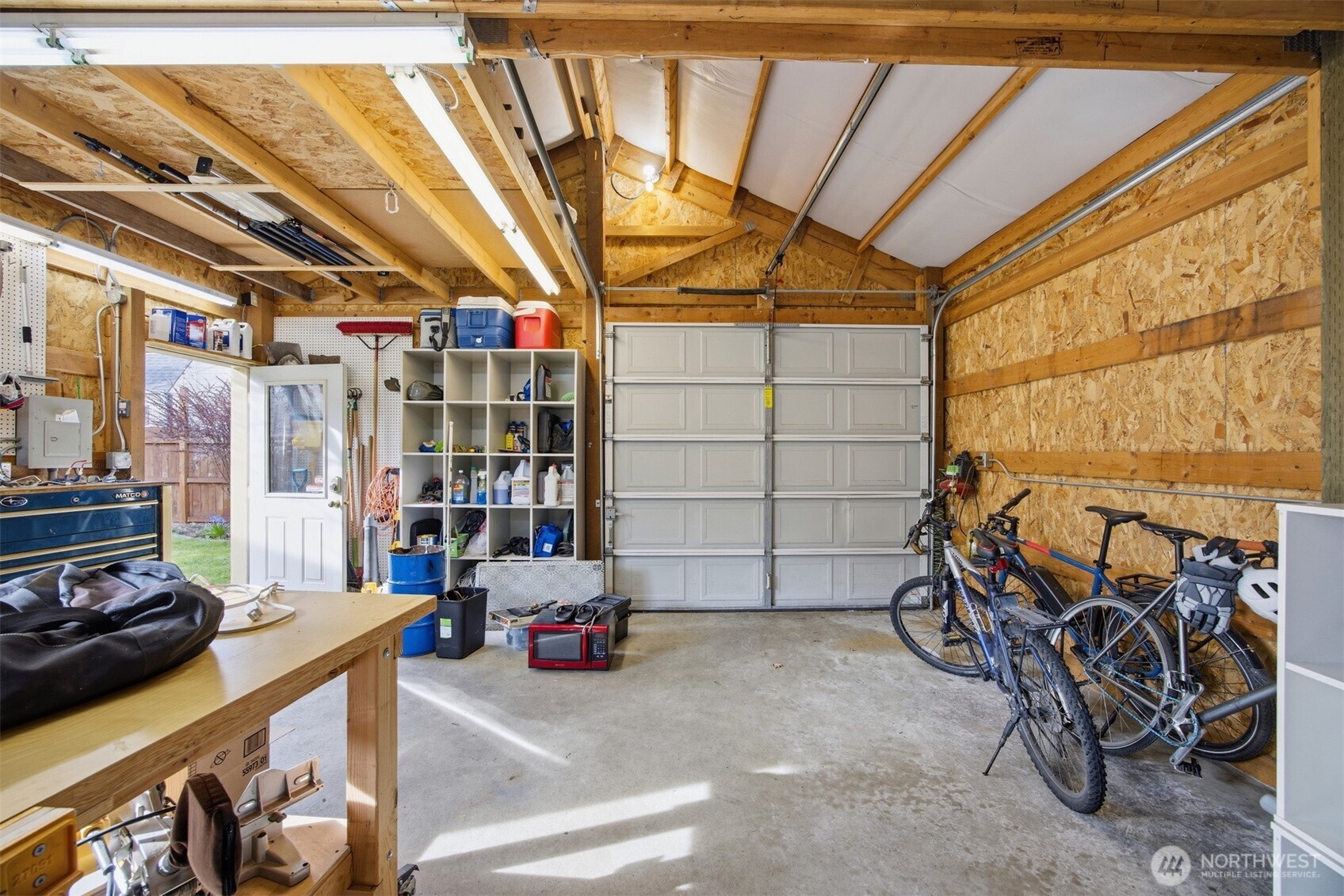 2712 Victor Street Bellingham, WA 98225 - Photo 33 of 40 a view of a garage with storage