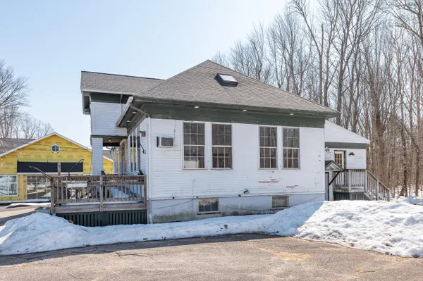 $249,900 | 27 Ossipee Trail East, Unit 1, Standish, ME 04084
