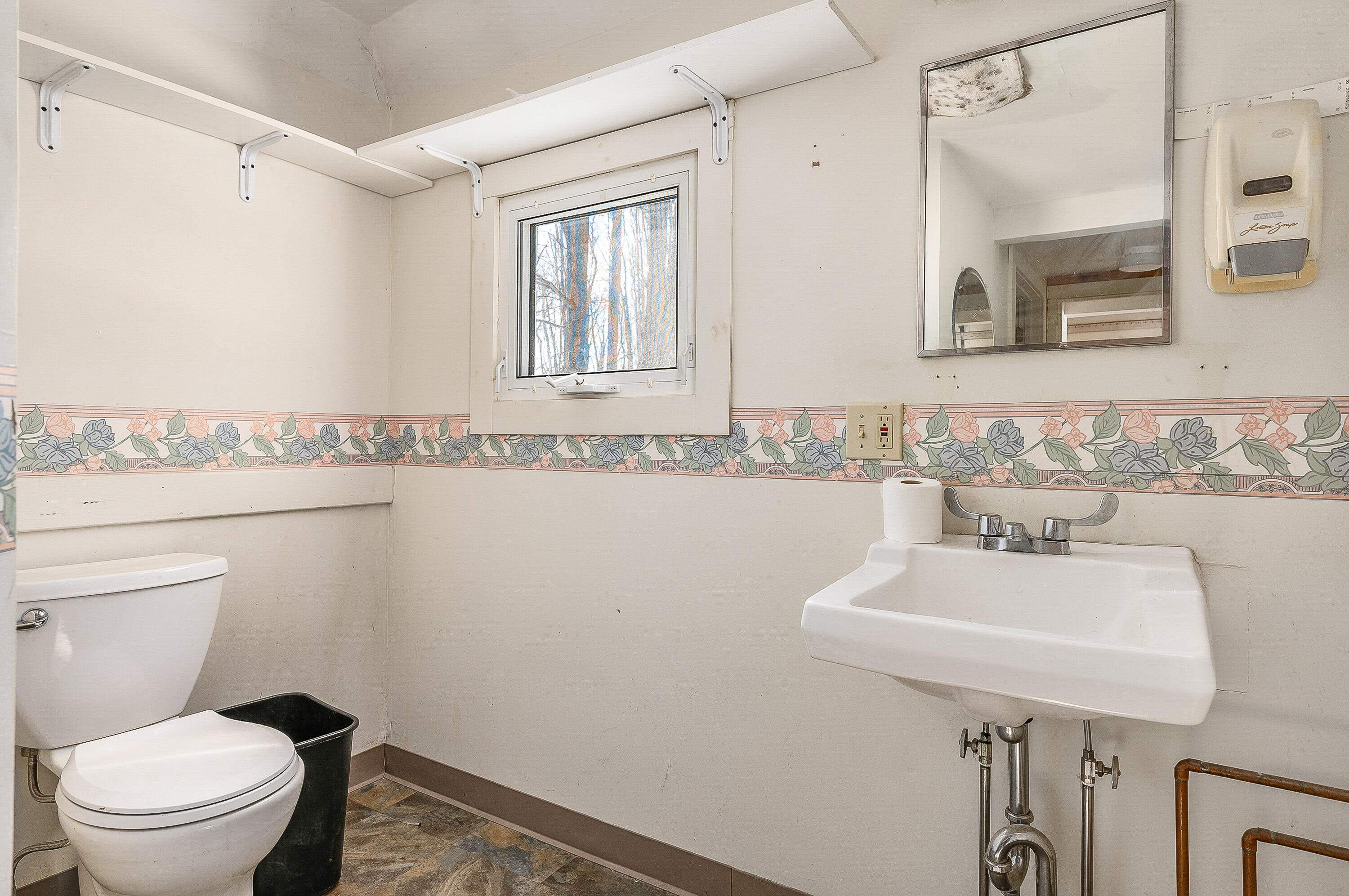 27 Ossipee Trail East, Unit 1 Standish, ME 04084 - Photo 28 of 77 alexpucherphotography-35