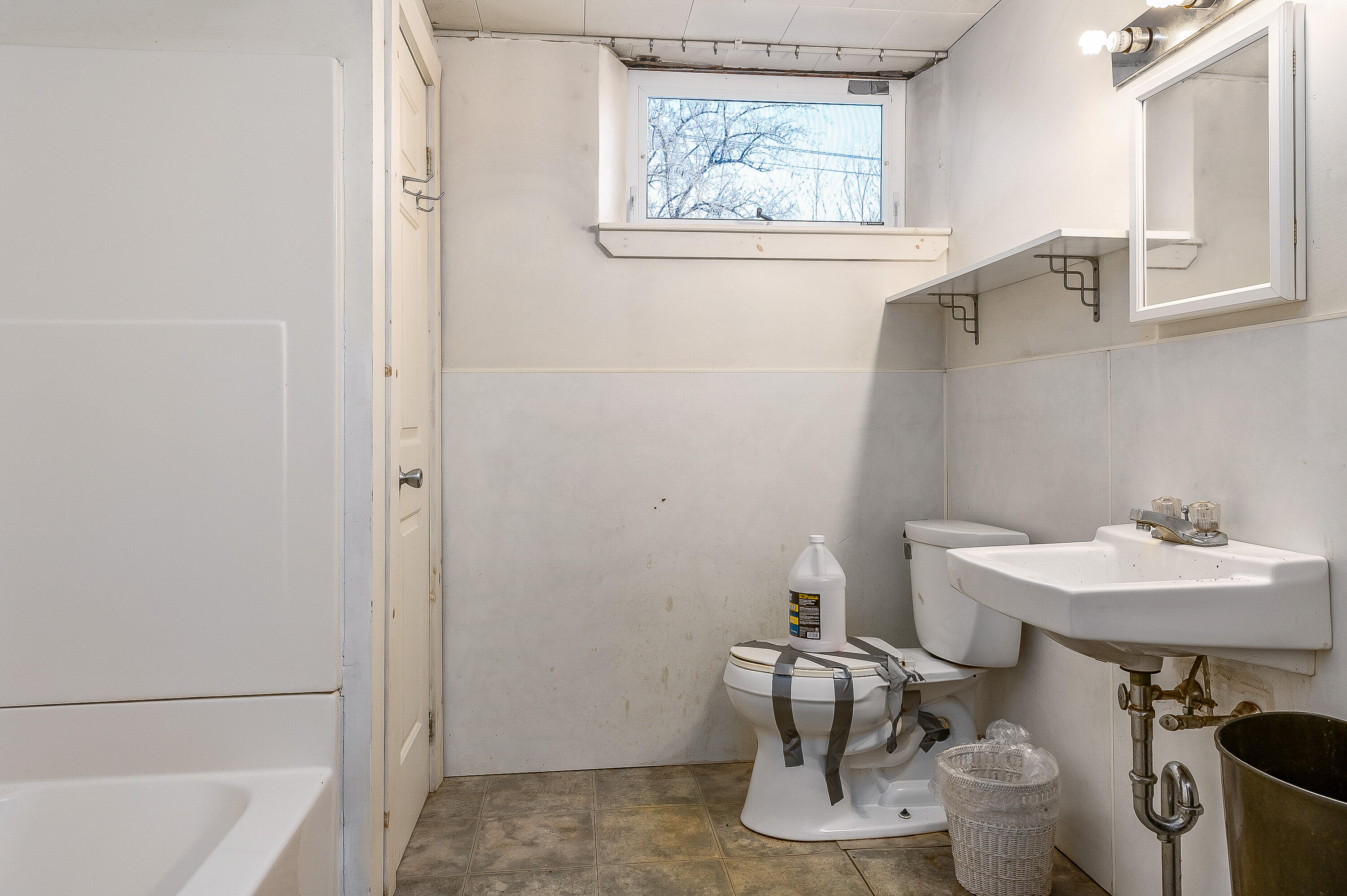 27 Ossipee Trail East, Unit 1 Standish, ME 04084 - Photo 42 of 77 alexpucherphotography-49