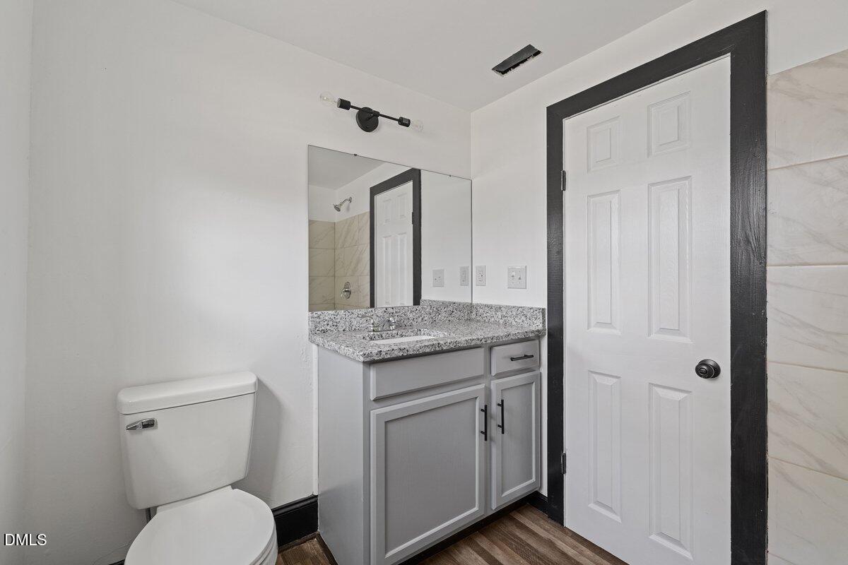 601 Temple Street Selma, NC 27576 - Photo 7 of 13 601 Temple St 18