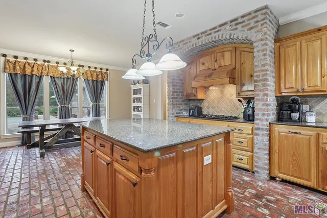 $559,900 | 28927 Nottaway Street, Livingston, LA 70754