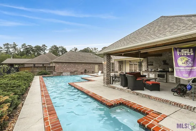 $559,900 | 28927 Nottaway Street, Livingston, LA 70754