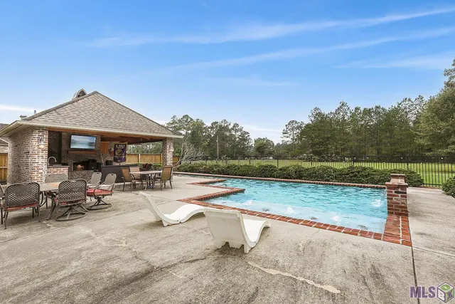 $559,900 | 28927 Nottaway Street, Livingston, LA 70754