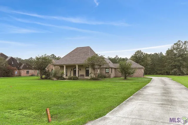 $559,900 | 28927 Nottaway Street, Livingston, LA 70754
