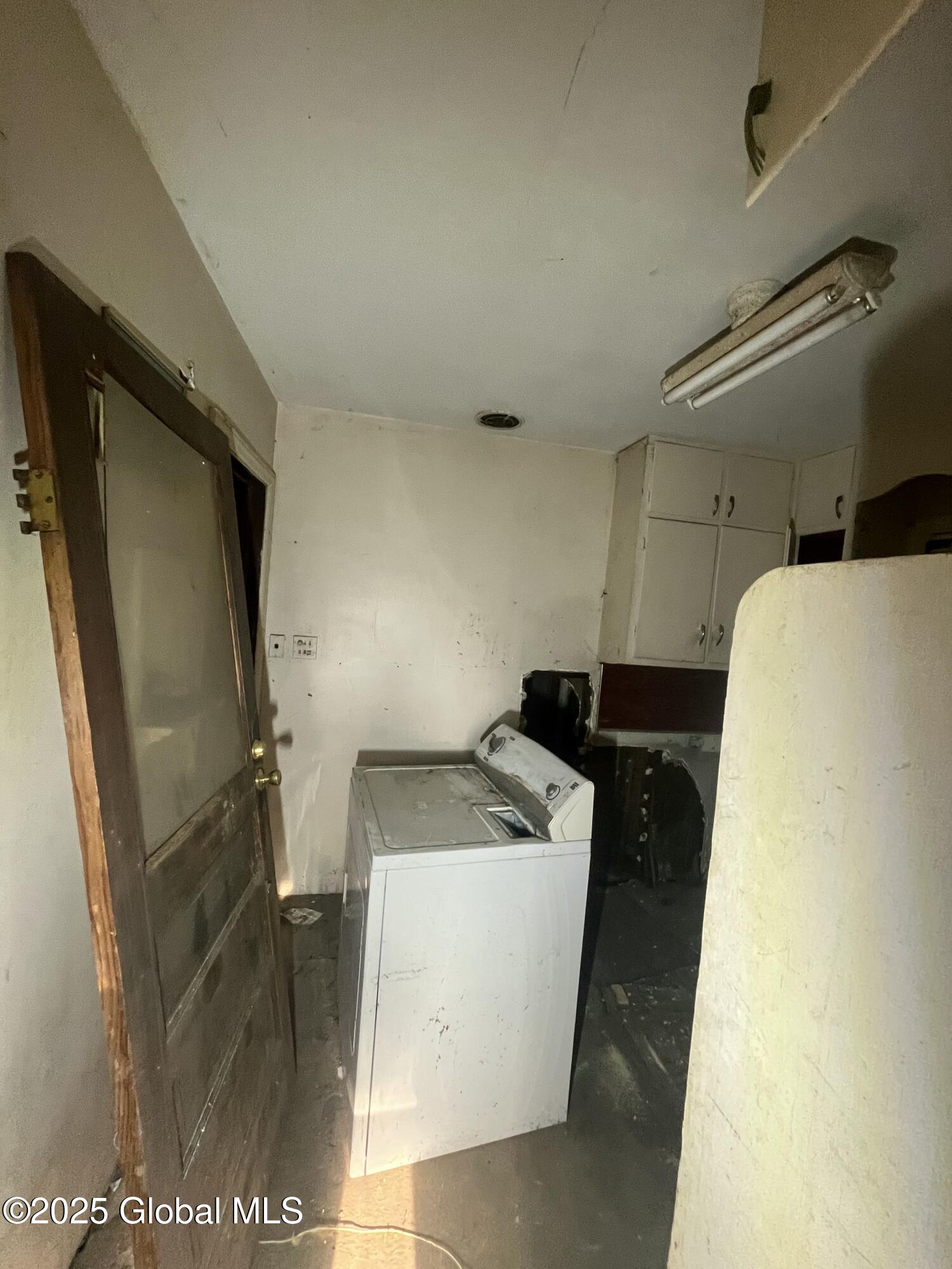 434 North Greenbush Road North Greenbush, NY 12180 - Photo 3 of 47 IMG_1838