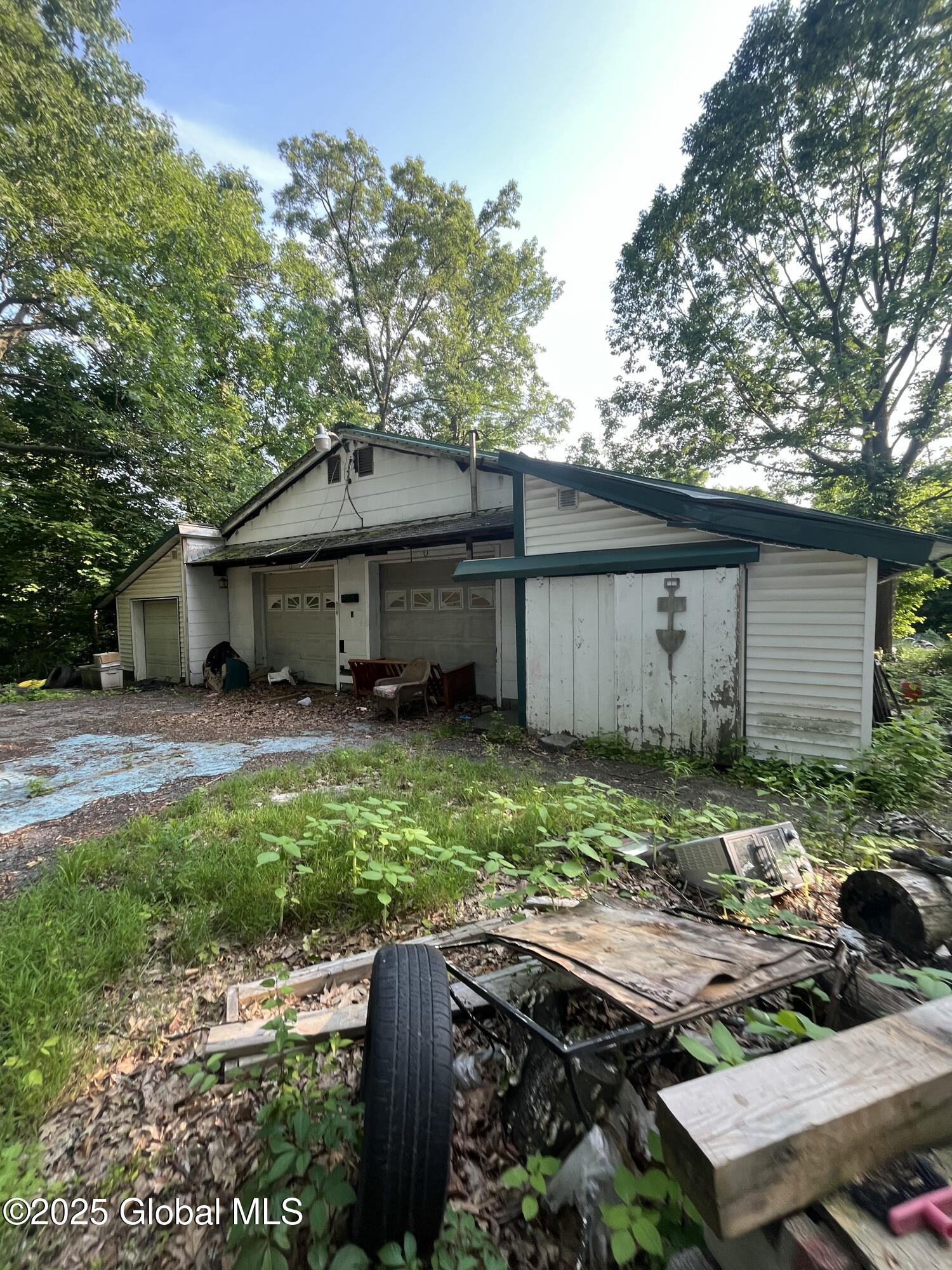 434 North Greenbush Road North Greenbush, NY 12180 - Photo 36 of 47 IMG_1876