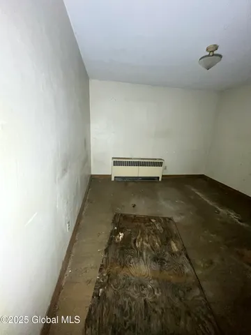 $159,999 | 434 North Greenbush Road, Troy, NY 12180