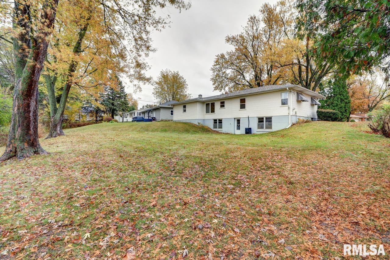 1316 Ridgecrest Drive Clinton, IA 52732 - Photo 23 of 27 Gallery Image 23