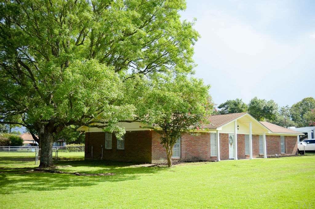 2289 Old Bratt Road Atmore, AL 36502 - Photo 3 of 49