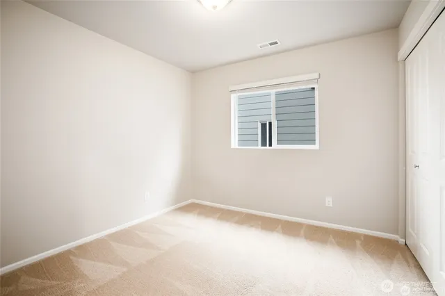 $3,500 | 18916 106th Ave Court East, Puyallup, WA 98374