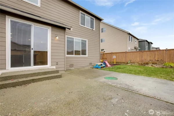 a front view of house with yard
