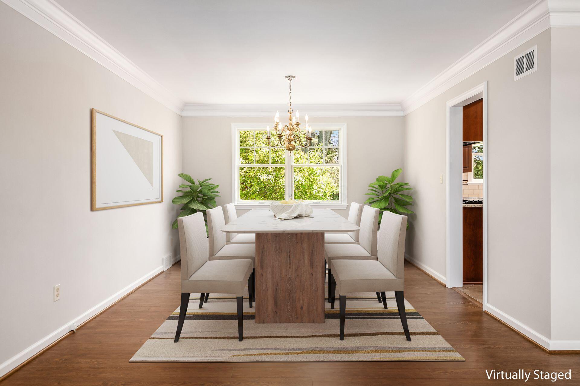 2014 Edgemont Road North Upper Arlington, OH 43212 - Photo 13 of 55 Dining Room