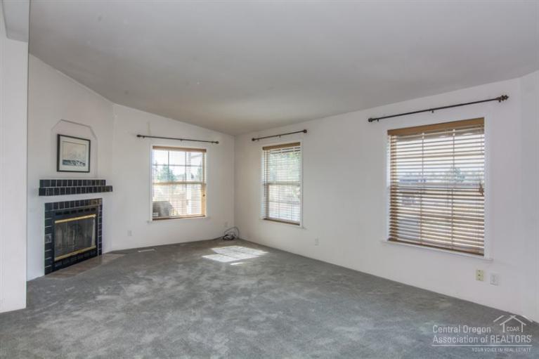 15380 Southwest Steelhead Road Terrebonne, OR 97760 - Photo 8 of 23 Additional Photo