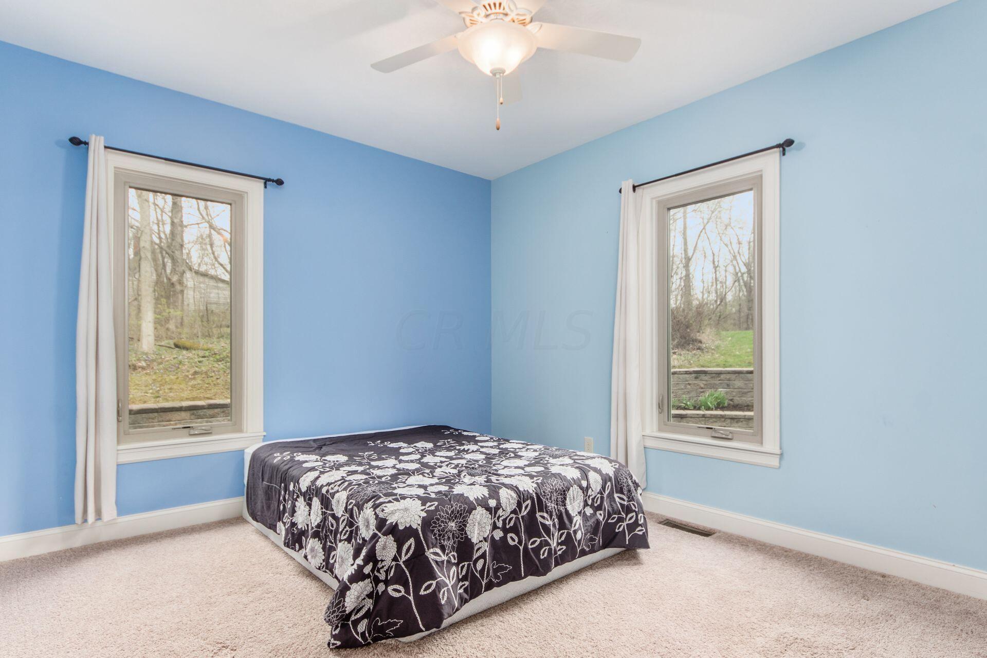 7601 Harriott Road Dublin, OH 43017 - Photo 8 of 41 Bedroom 3