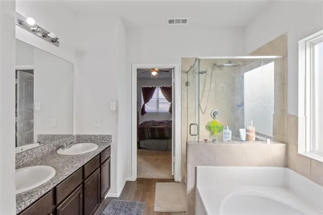 $2,300 | 1425 Tall Pine Way, Fort Worth, TX 76112