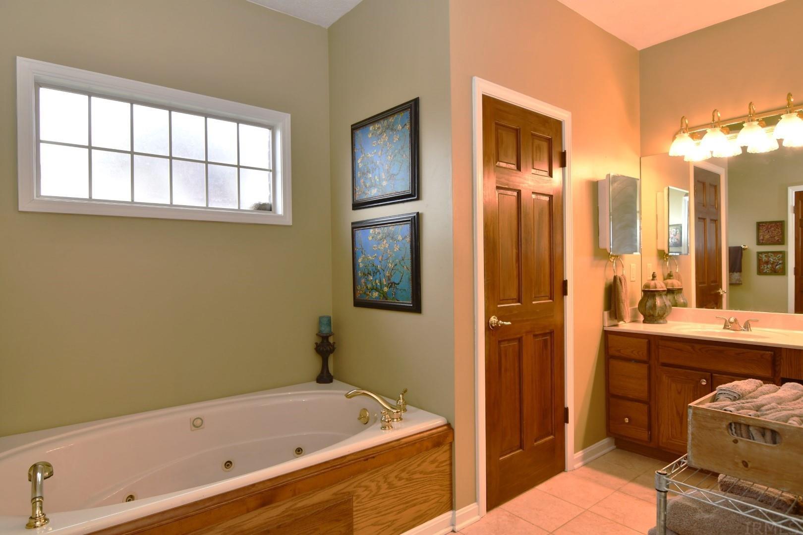 1333 Dylan Circle Henderson, KY 42420 - Photo 15 of 36
